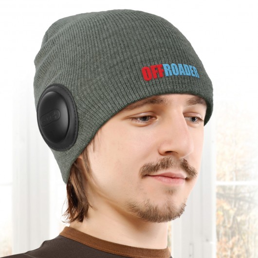 Bluetooth Beanies lifestyle image